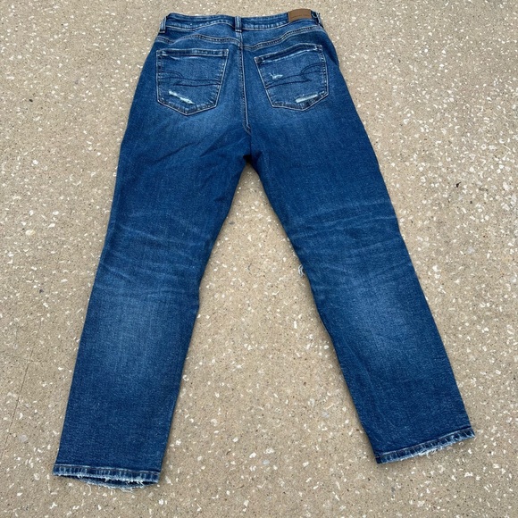 american eagle ripped mom jeans - Picture 3 of 4